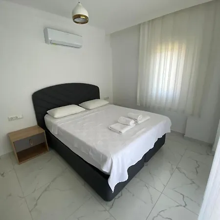 Stella Villa *